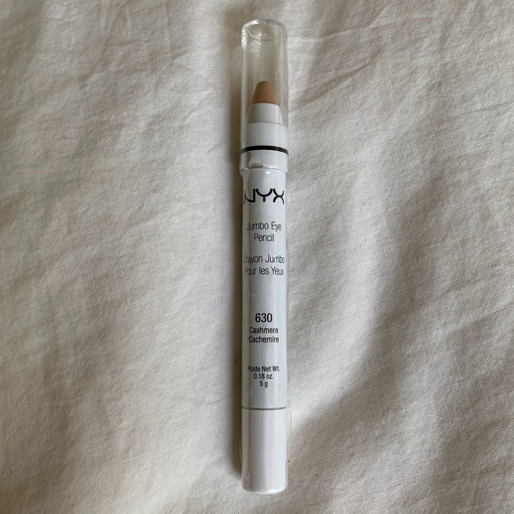 ✨3/$15✨ NYX Jumbo Eye Pencil  - Champagne